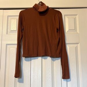 Old Navy Chestnut Brown Long-Sleeve Turtleneck Top
